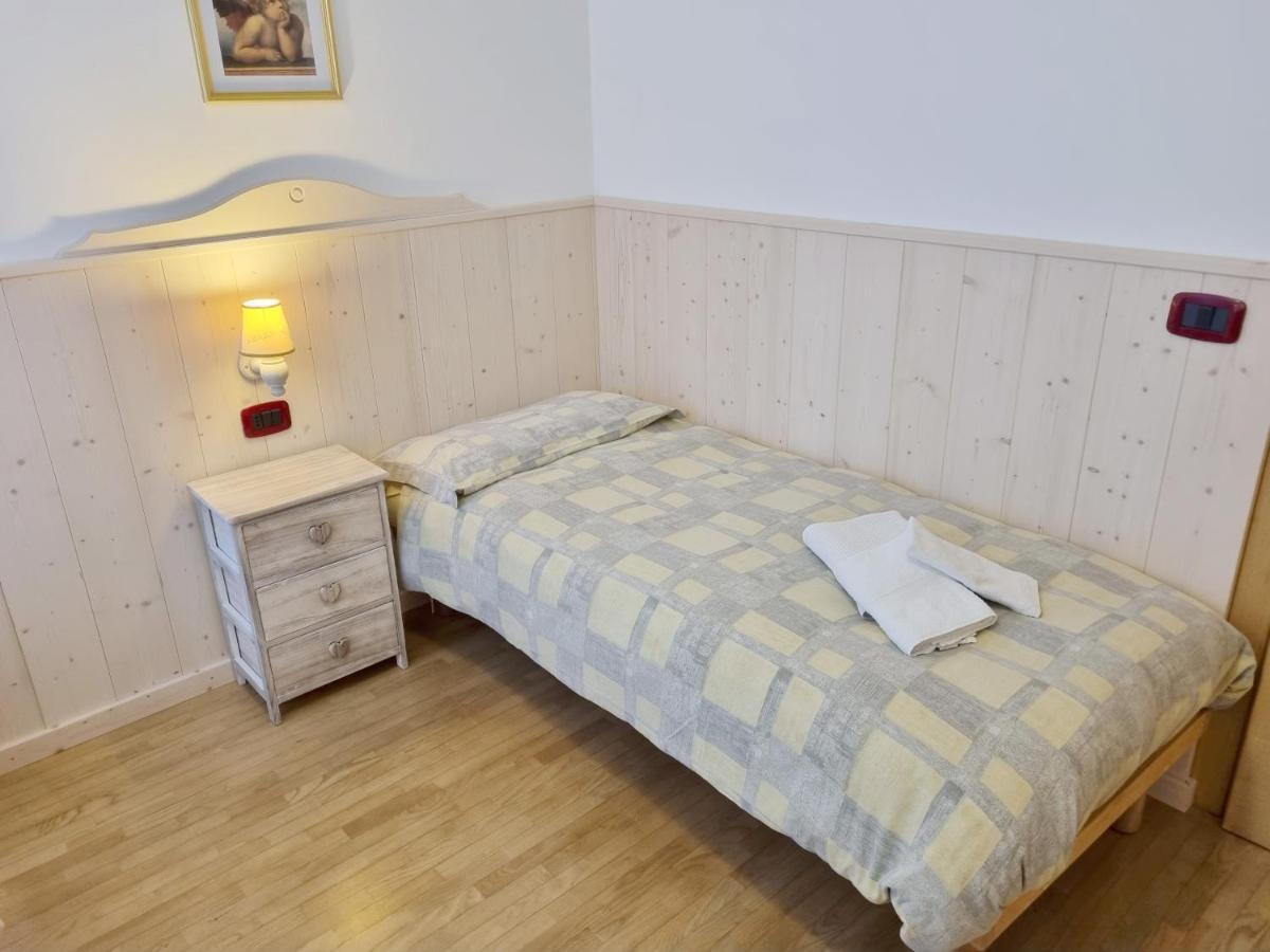 Апартаменти Ciapia Кампітелло-ді-Фасса Екстер'єр фото