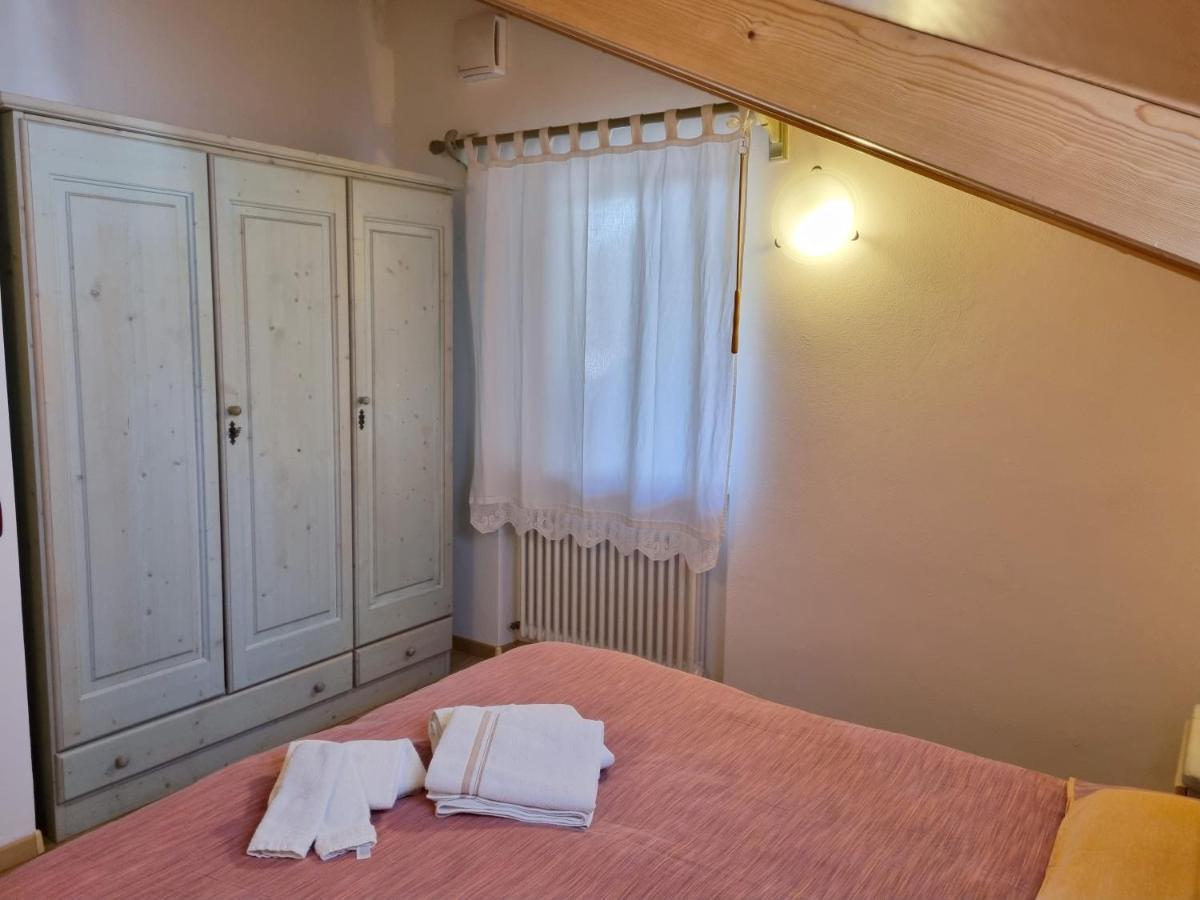 Апартаменти Ciapia Кампітелло-ді-Фасса Екстер'єр фото