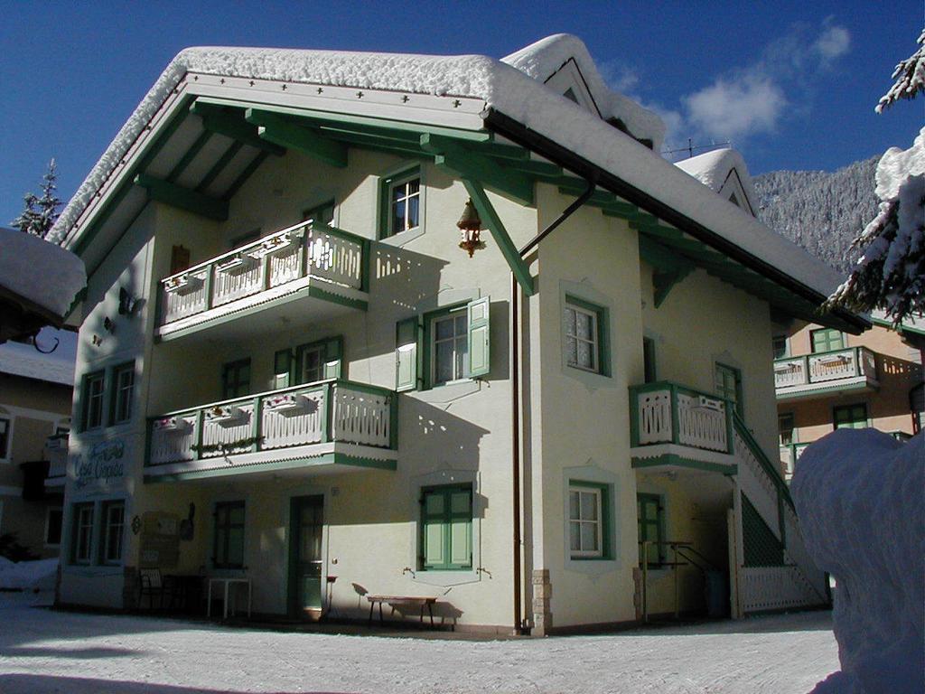 Апартаменти Ciapia Кампітелло-ді-Фасса Екстер'єр фото